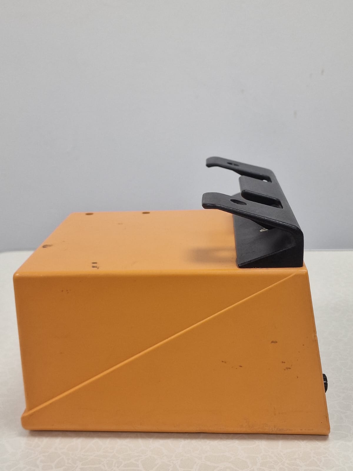 Drager Oxylog 2000 Portable Ventilator USED