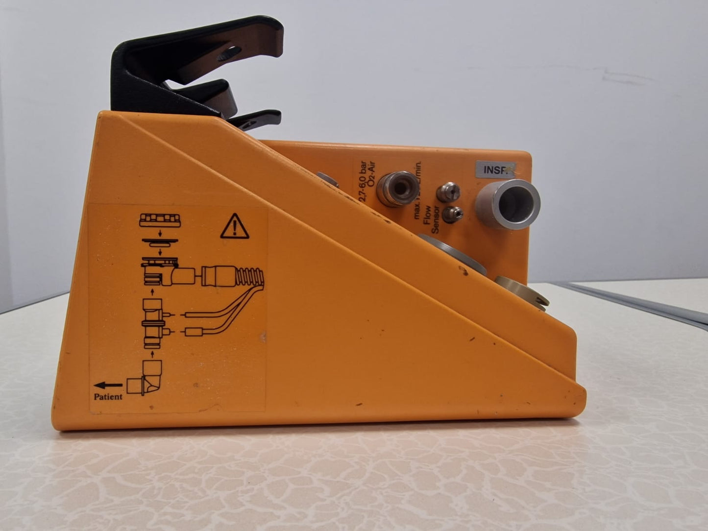 Drager Oxylog 2000 Portable Ventilator USED