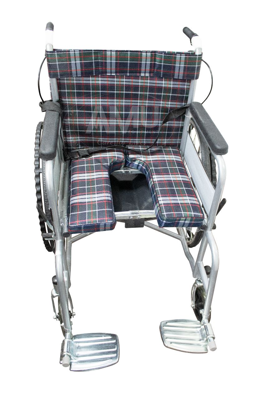 Deluxe Lightweight Folding Wheelchair, with handel brakes, tarten patten.